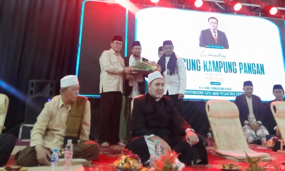BGN Resmikan Program Makan Bergizi Gratis dan Tetapkan Ponpes Cipasung sebagai Kampung Pangan