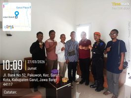 Sinergi Karang Taruna, Lurah, dan PT KAI Tata Bantaran Rel Kota Wetan Garut