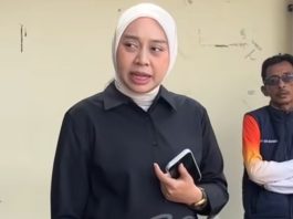 Wabup Garut Bongkar Pungli Toilet di Situ Bagendit, Aliran Dana Dipertanyakan Wakil Bupati Garut, Putri Karlina, saat melakukan sidak dan mempertanyakan pungutan toilet di Situ Bagendit.