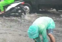 Banjir Cileuncang Landa Jalan Perintis Garut Kota, Diduga Akibat Hujan Lebat