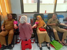Setetes Darah, Sejuta Harapan! Kecamatan Tarogong Kidul Kumpulkan 64 Labu Darah
