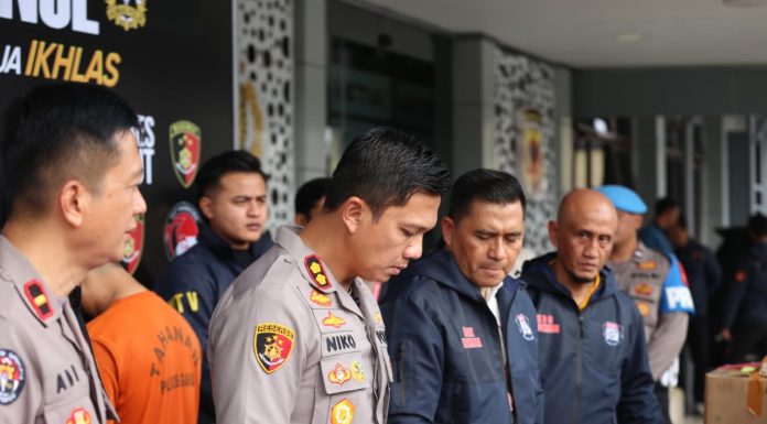 Dilaporkan Pemilik Merek Sehatku Herbal, Polres Garut Bongkar Dugaan Produksi Teh Herbal Tiruan, Empat Tersangka Diamankan