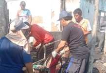 Pascakebakaran Dayeuhandap Garut, Warga Bergotong Royong Bersihkan Sisa Bangunan