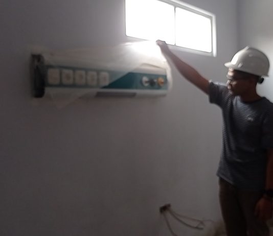 Pelaksana Pastikan Pekerjaan Ruang ICU RSUD Garut Mengacu Spesifikasi Kontrak